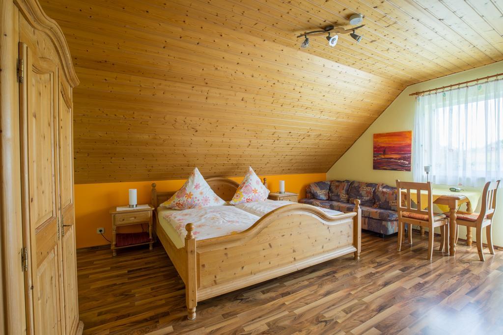 Gaestehaus Moni Jaeger Weyher Esterno foto
