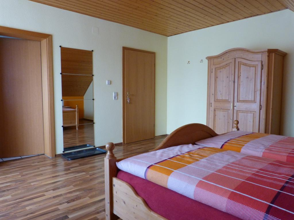 Gaestehaus Moni Jaeger Weyher Esterno foto