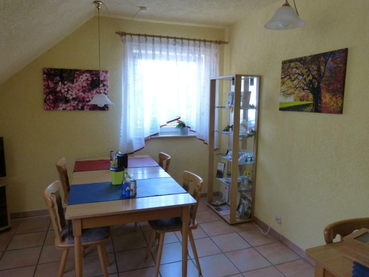 Gaestehaus Moni Jaeger Weyher Esterno foto