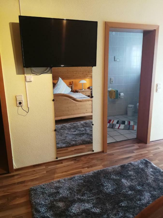 Gaestehaus Moni Jaeger Weyher Esterno foto